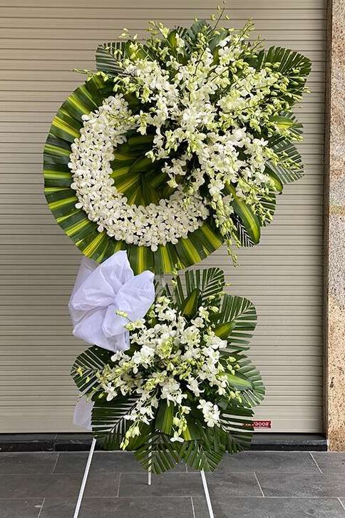Vòng Hoa Chia Buồn Tiễn Biệt Vòng Hoa Chia Buồn Tiễn Biệt