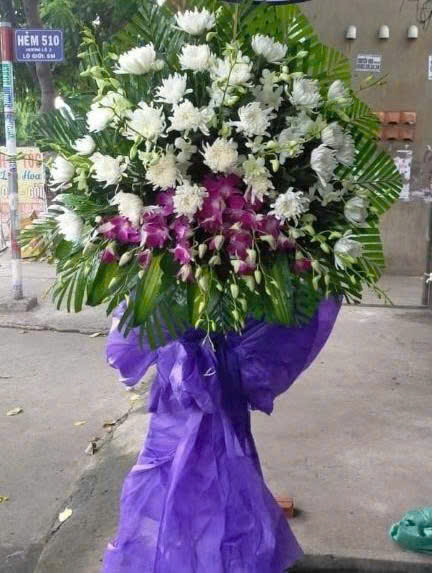 Kệ Hoa Chia Buồn Thành Kính Phân Ưu Kệ Hoa Chia Buồn Thành Kính Phân Ưu