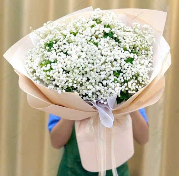 Bó Hoa Yêu Thương Ngọt Ngào Bó Hoa Yêu Thương Ngọt Ngào